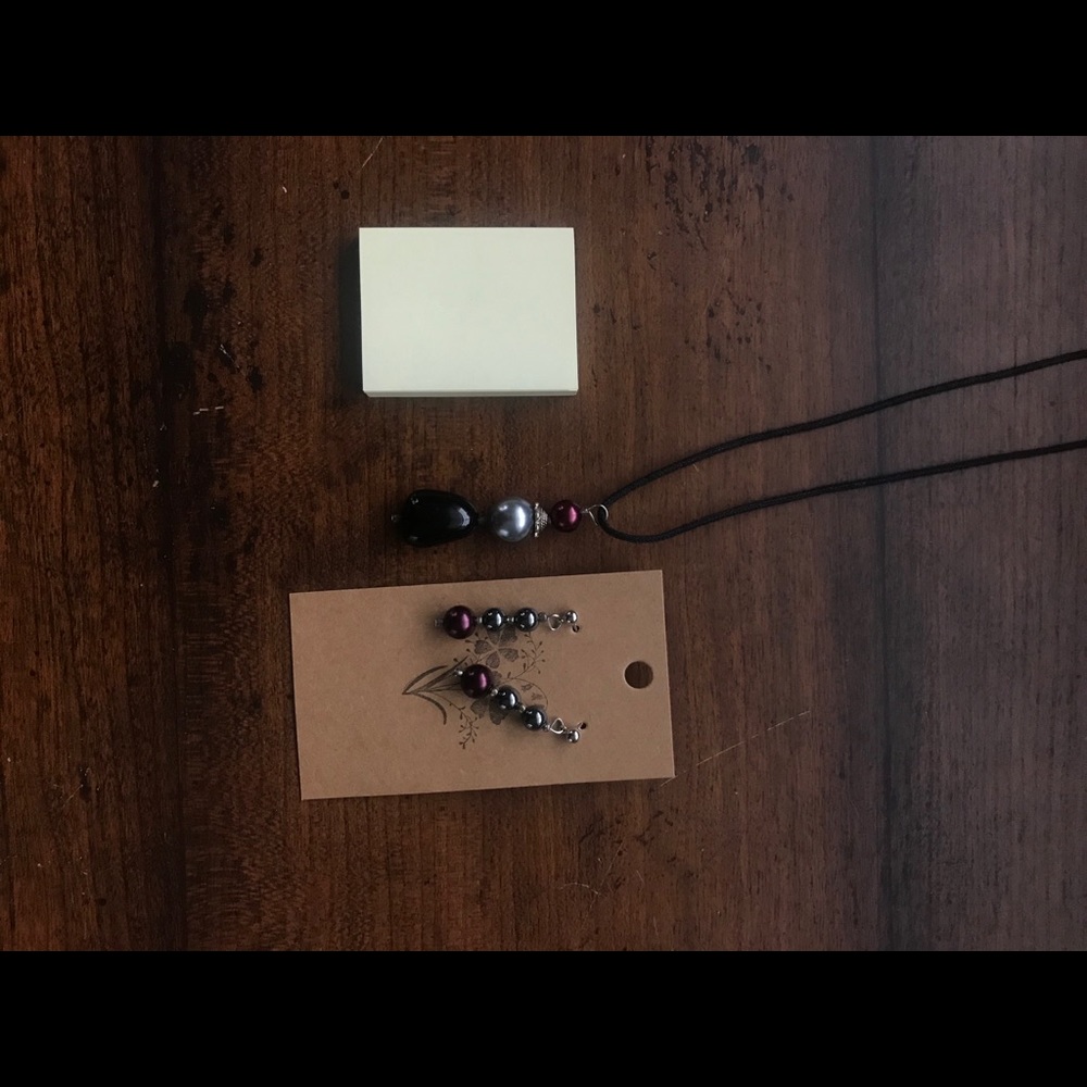 Necklace - Picture 5 of 5